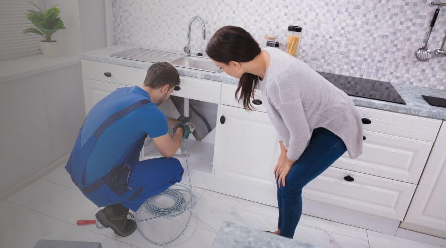 Local tankless water heater installation in Glenvil, NE
